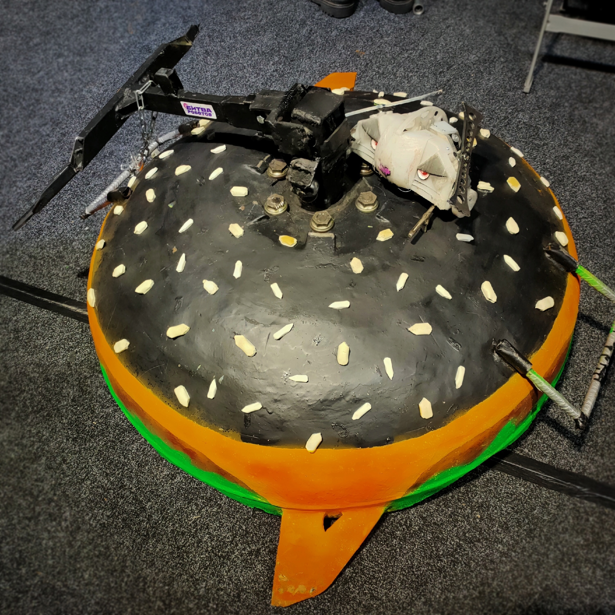 Competitor "Черный бургер" at Bitva Robotov 2024 Qualifier A