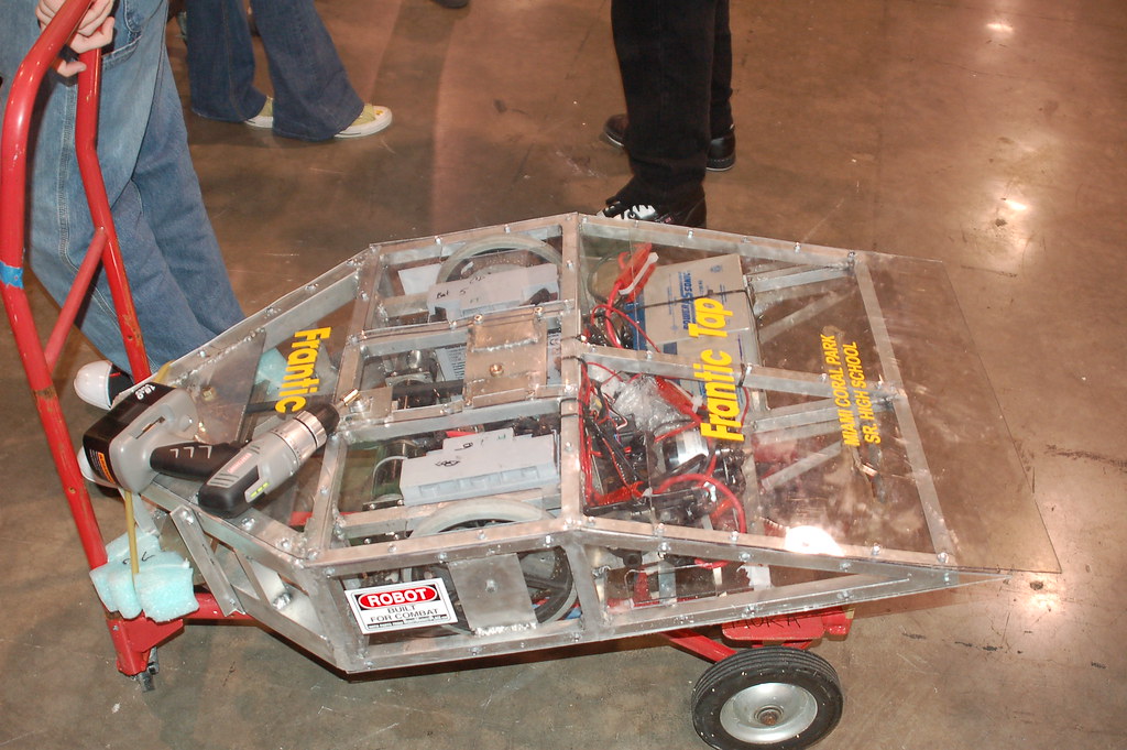 Competitor "Frantic Tap" at BotsIQ: The Competition 2008