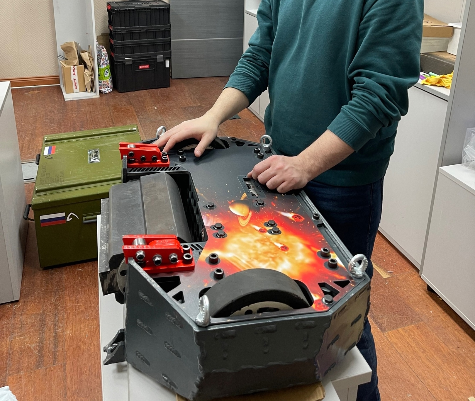 Competitor "Atom" at Bitva Robotov 2023 Final