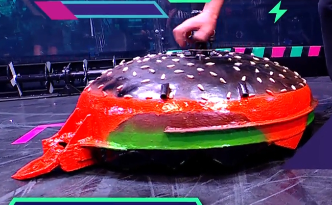 Competitor "Черный бургер" at Bitva Robotov 2025 Qualifier A