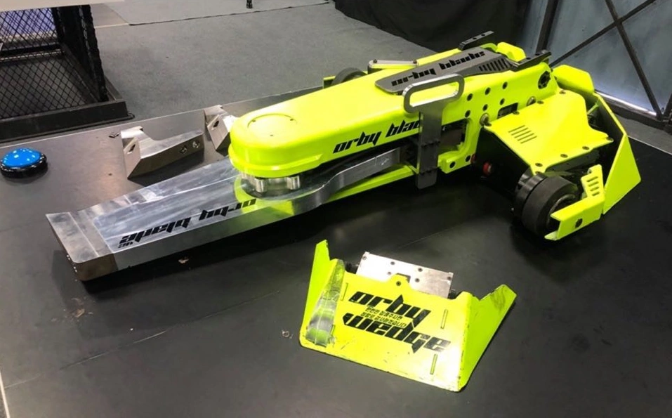 Competitor "ORBY Blade v2" at King of Bots Season 2