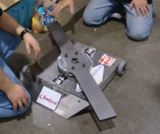 Competitor "Overlord" at BotsIQ 2007