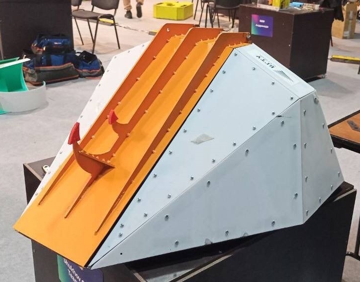 Competitor "Носорог" at Bitva Robotov 2023 Qualifier B