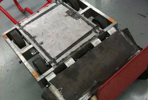 Competitor "Maloney" at RoboGames 2011 (WIP)