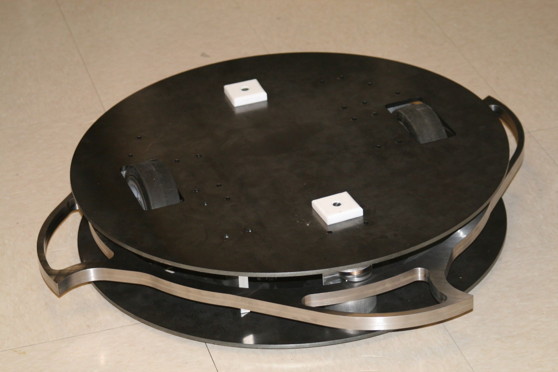 Competitor "Sargent Die Blase" at BattleBots 2009