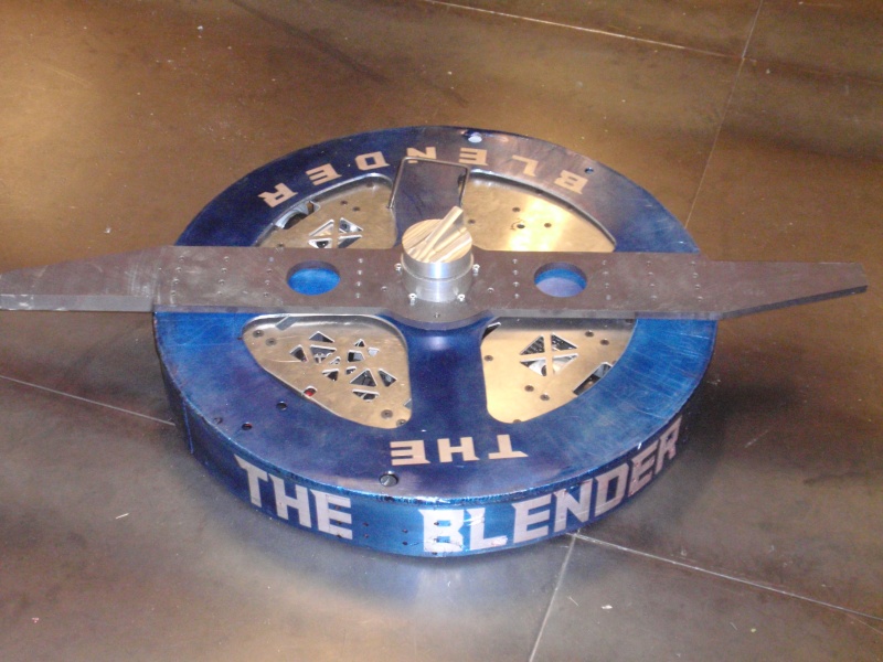Competitor "The Blender" at BattleBots 2009