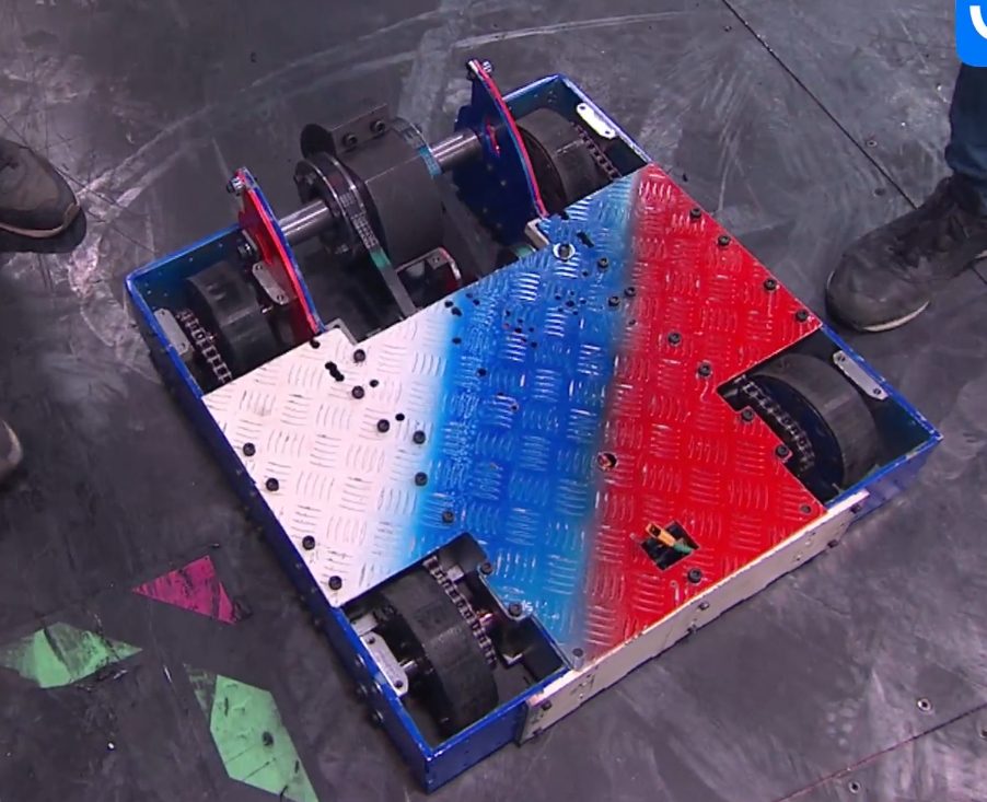 Competitor "Вакуум" at Bitva Robotov 2024 Qualifier B