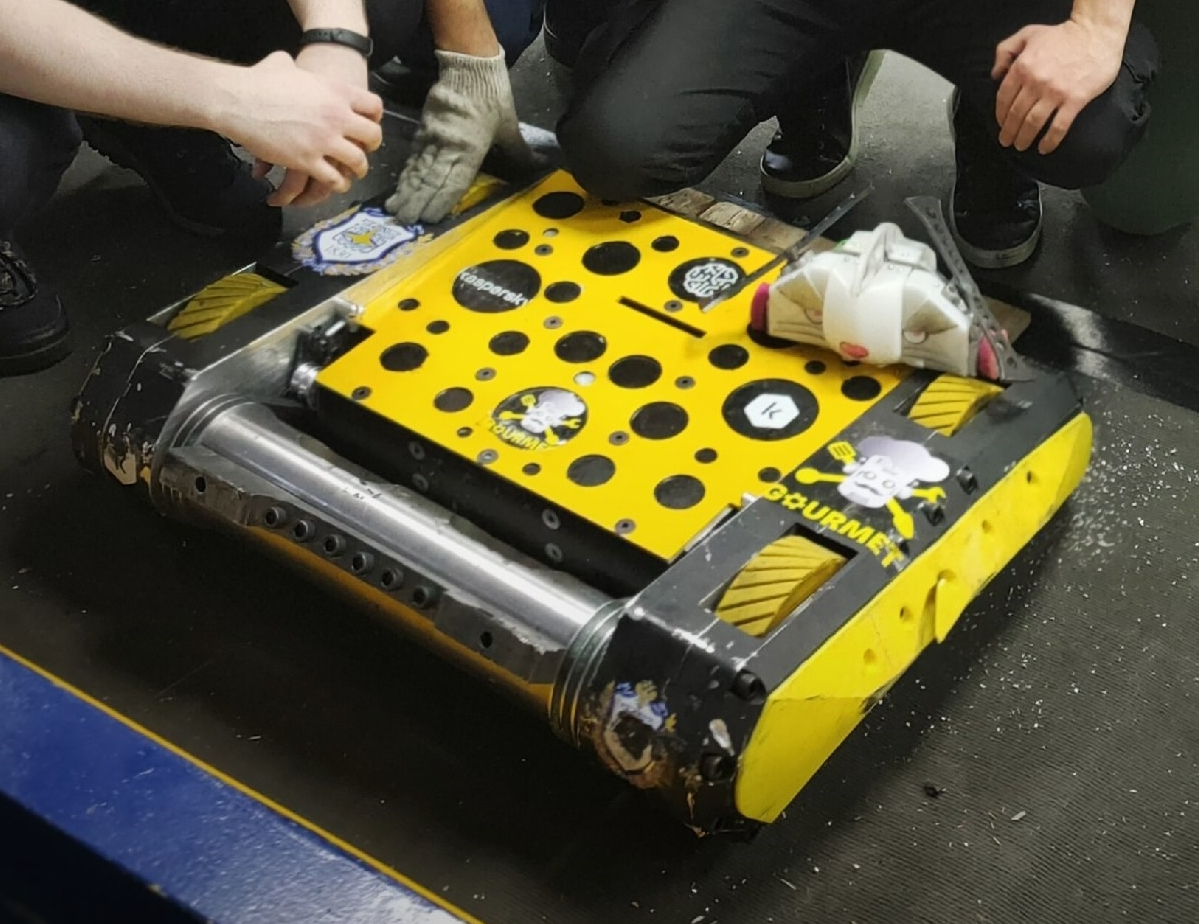 Competitor "Madcheese" at Bitva Robotov 2025 Final